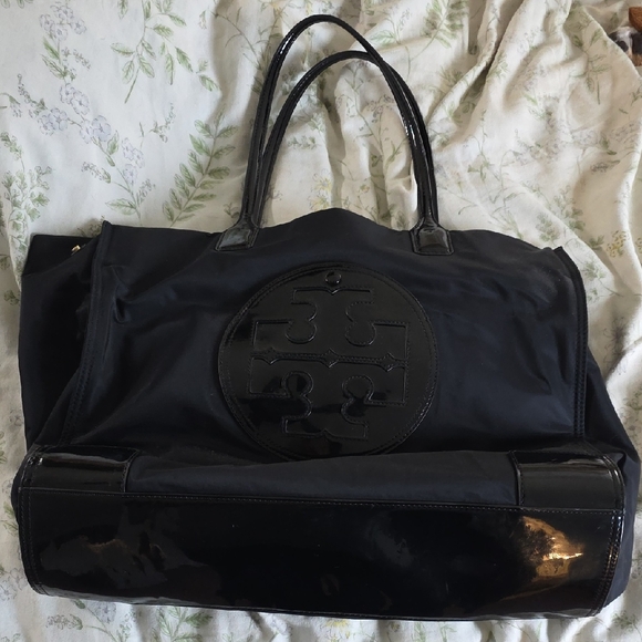Tory Burch Handbags - Tory Burch Black Tote Bag